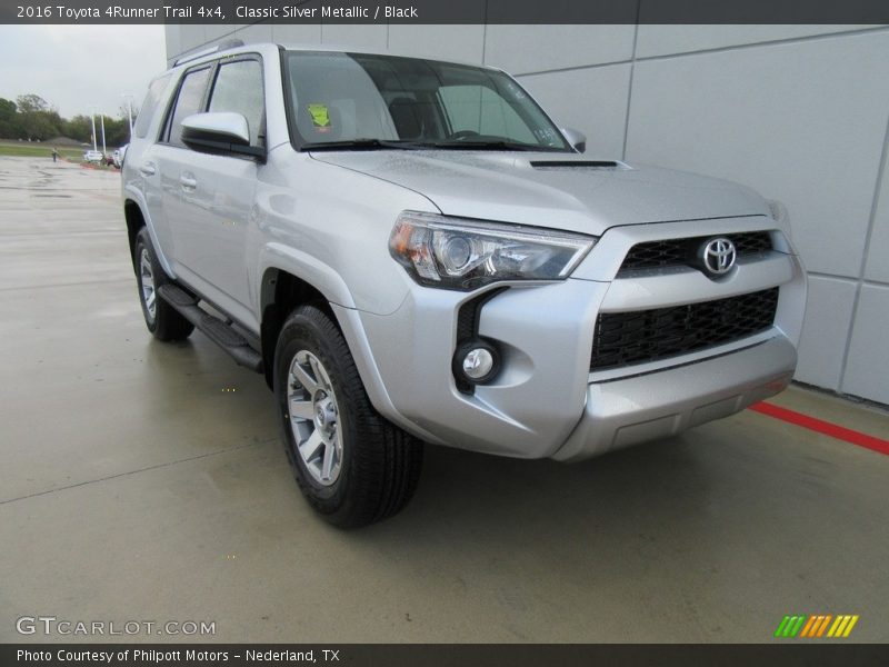 Classic Silver Metallic / Black 2016 Toyota 4Runner Trail 4x4
