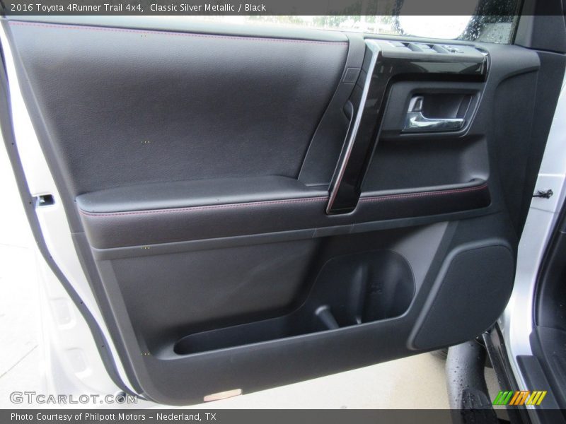 Classic Silver Metallic / Black 2016 Toyota 4Runner Trail 4x4