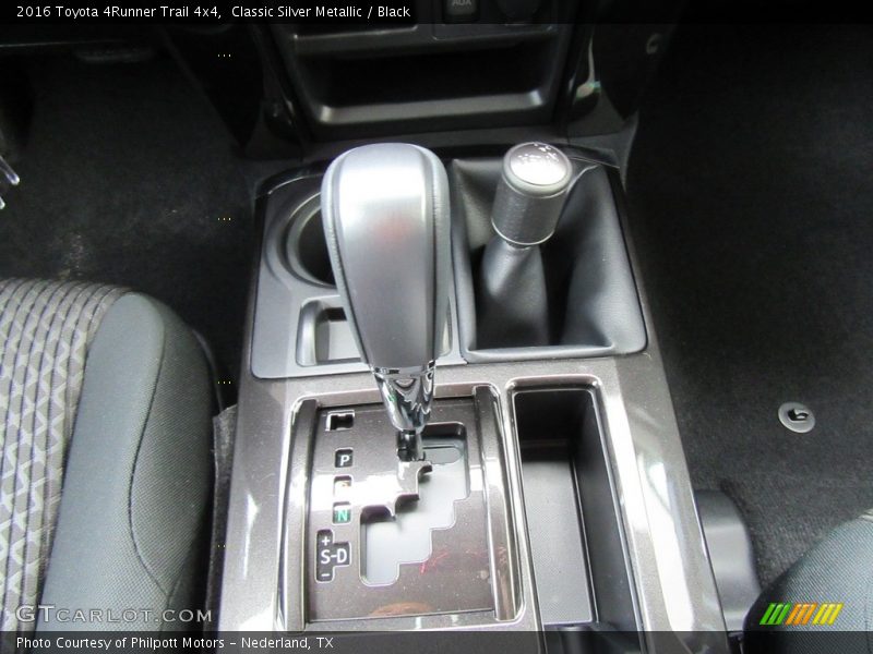 Classic Silver Metallic / Black 2016 Toyota 4Runner Trail 4x4