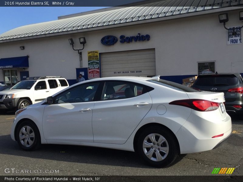 White / Gray 2016 Hyundai Elantra SE