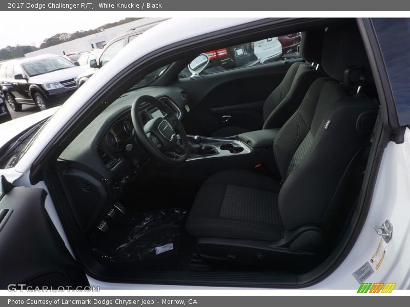 White Knuckle / Black 2017 Dodge Challenger R/T