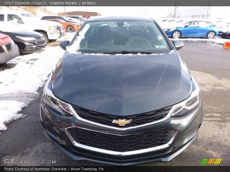 Graphite Metallic / Jet Black 2017 Chevrolet Cruze LT