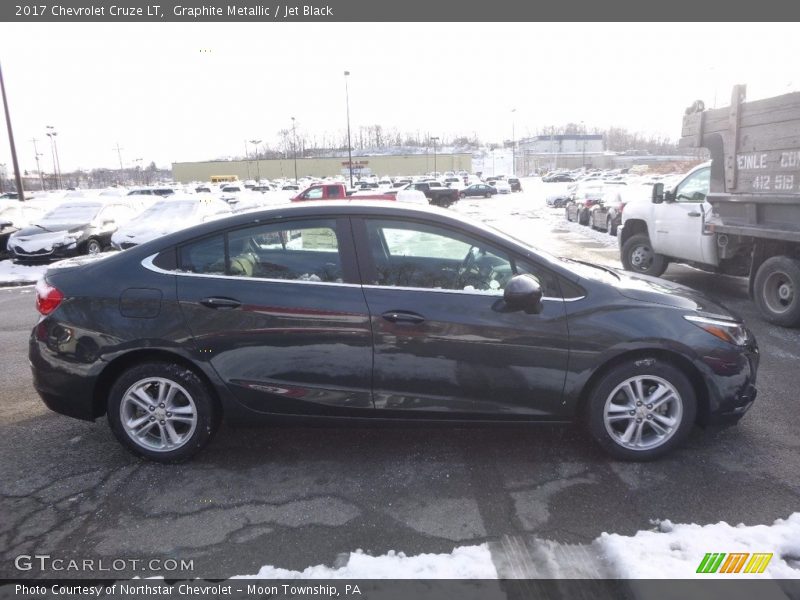 Graphite Metallic / Jet Black 2017 Chevrolet Cruze LT