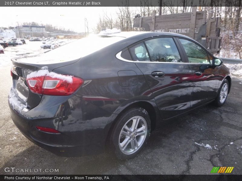 Graphite Metallic / Jet Black 2017 Chevrolet Cruze LT