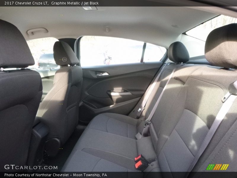 Graphite Metallic / Jet Black 2017 Chevrolet Cruze LT