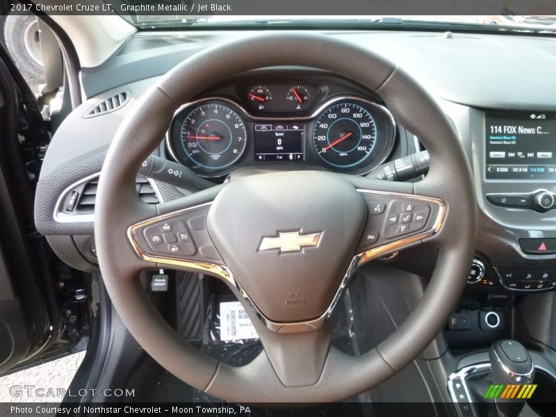 Graphite Metallic / Jet Black 2017 Chevrolet Cruze LT