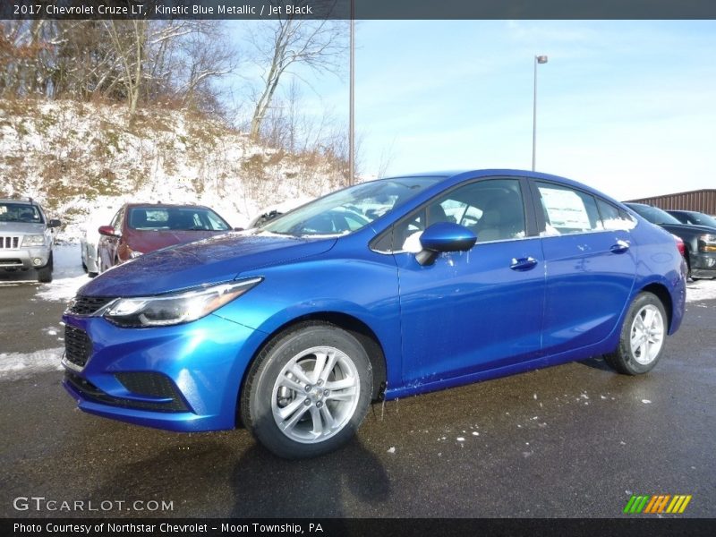Kinetic Blue Metallic / Jet Black 2017 Chevrolet Cruze LT
