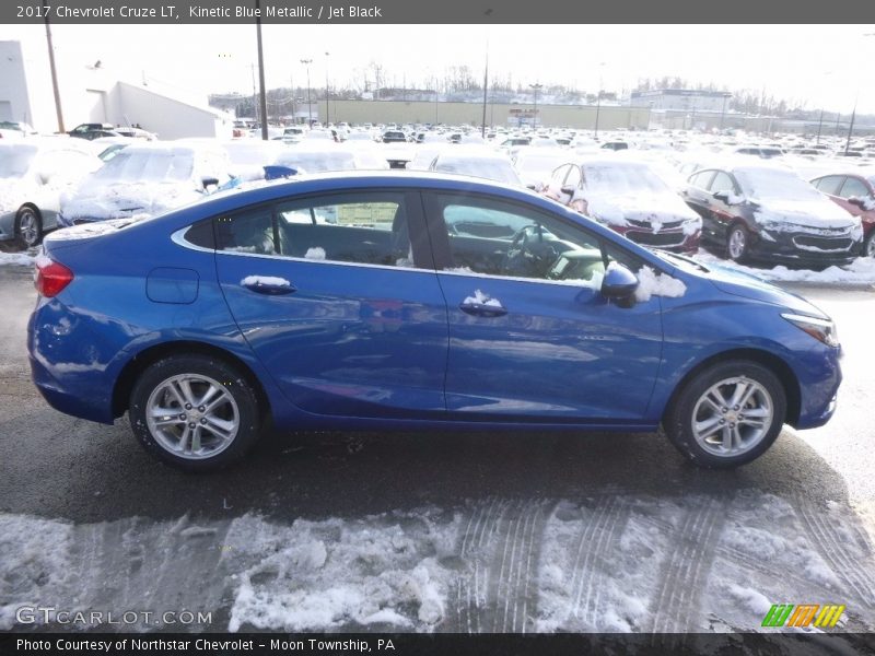 Kinetic Blue Metallic / Jet Black 2017 Chevrolet Cruze LT