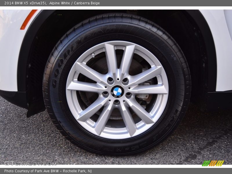 Alpine White / Canberra Beige 2014 BMW X5 xDrive35i