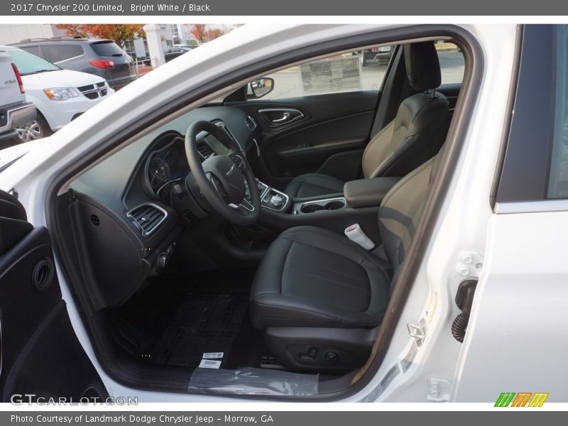 Bright White / Black 2017 Chrysler 200 Limited