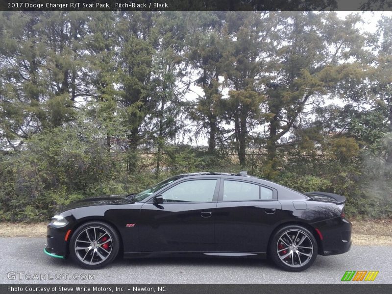Pitch-Black / Black 2017 Dodge Charger R/T Scat Pack