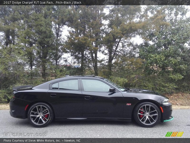 Pitch-Black / Black 2017 Dodge Charger R/T Scat Pack