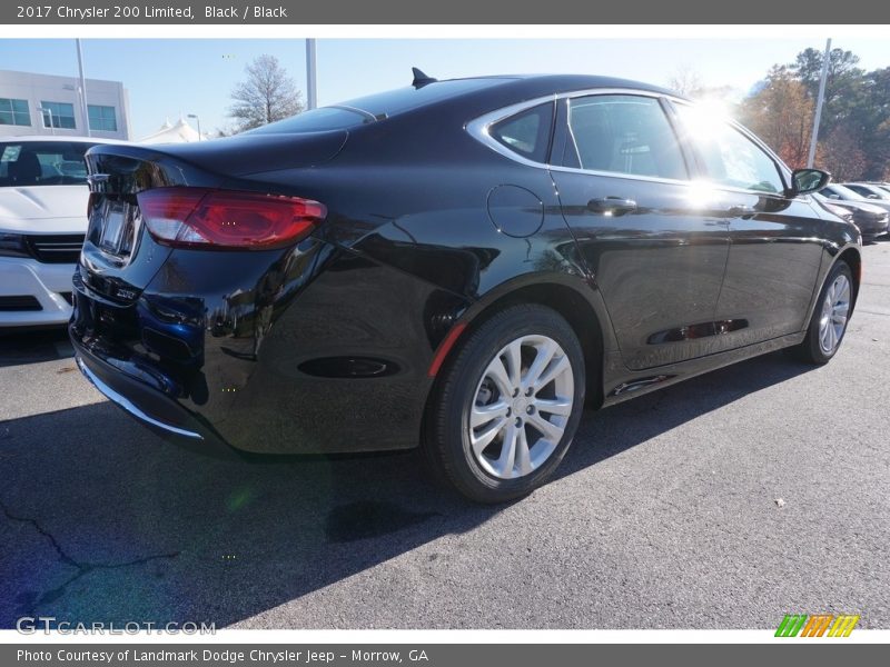 Black / Black 2017 Chrysler 200 Limited