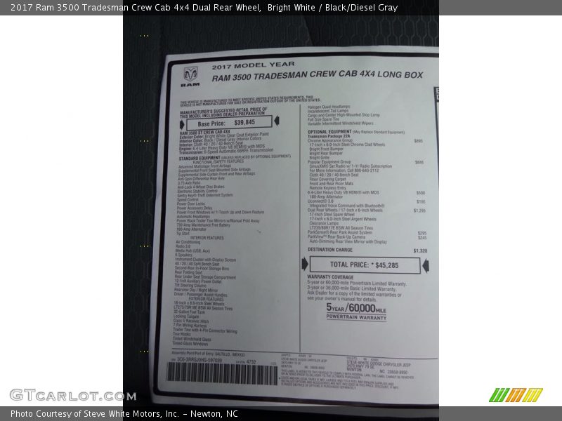 Bright White / Black/Diesel Gray 2017 Ram 3500 Tradesman Crew Cab 4x4 Dual Rear Wheel