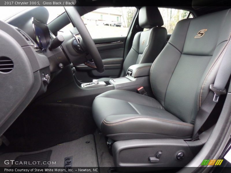  2017 300 S Black Interior