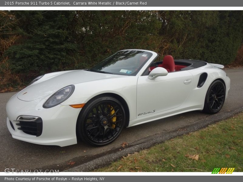 Front 3/4 View of 2015 911 Turbo S Cabriolet