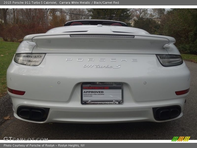 Carrara White Metallic / Black/Garnet Red 2015 Porsche 911 Turbo S Cabriolet