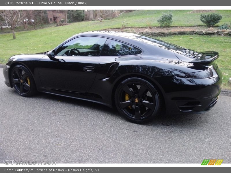 Black / Black 2016 Porsche 911 Turbo S Coupe