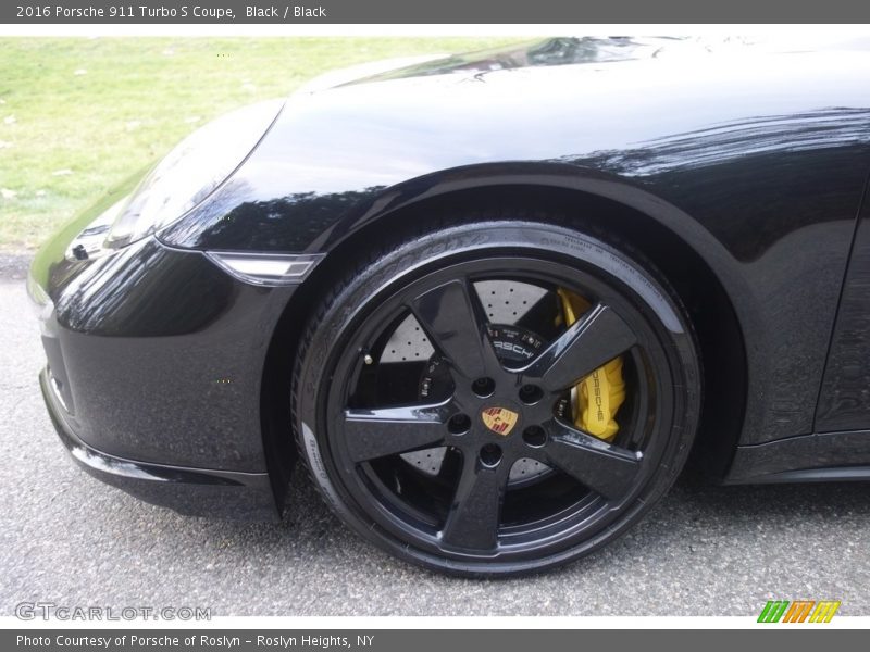 Black / Black 2016 Porsche 911 Turbo S Coupe