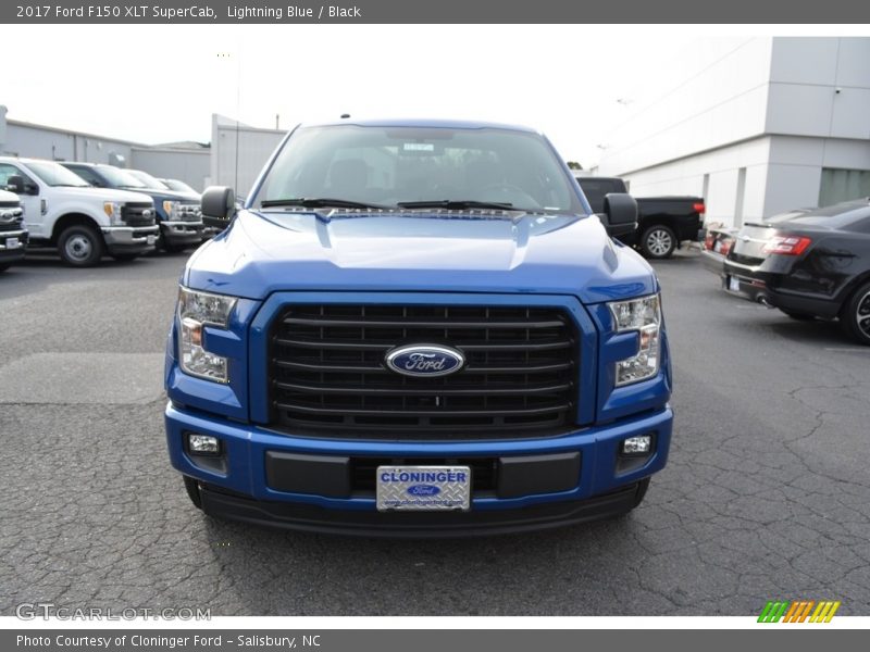 Lightning Blue / Black 2017 Ford F150 XLT SuperCab