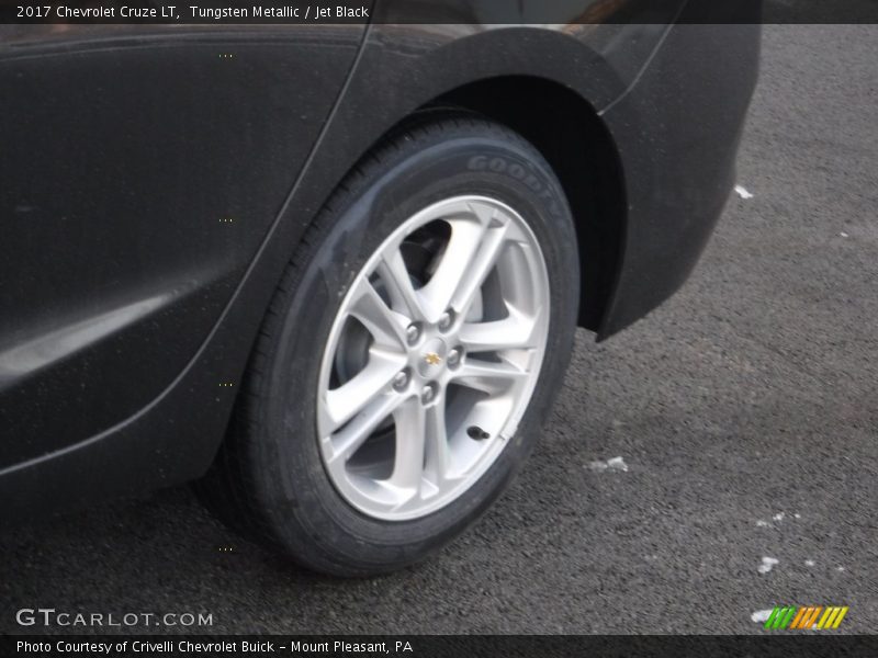 Tungsten Metallic / Jet Black 2017 Chevrolet Cruze LT