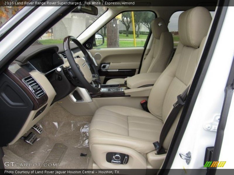 Fuji White / Espresso/Almond 2016 Land Rover Range Rover Supercharged