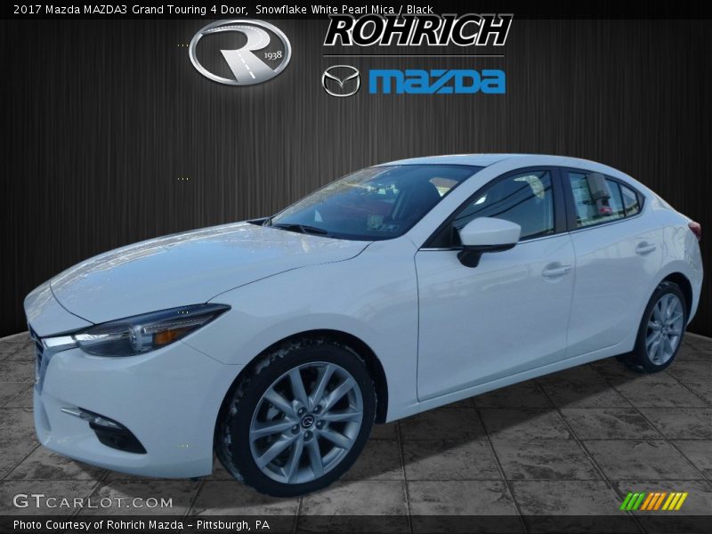 Snowflake White Pearl Mica / Black 2017 Mazda MAZDA3 Grand Touring 4 Door