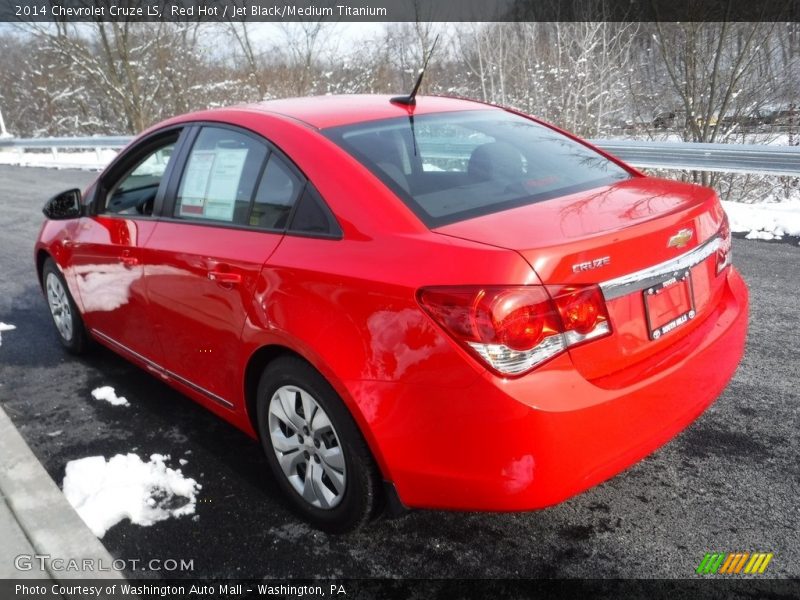Red Hot / Jet Black/Medium Titanium 2014 Chevrolet Cruze LS