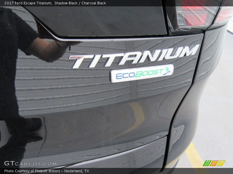  2017 Escape Titanium Logo
