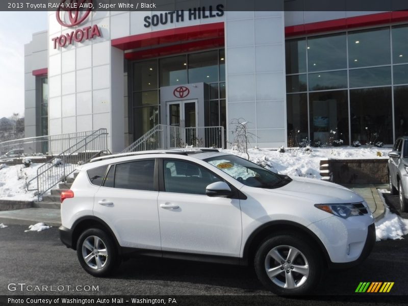 Super White / Black 2013 Toyota RAV4 XLE AWD