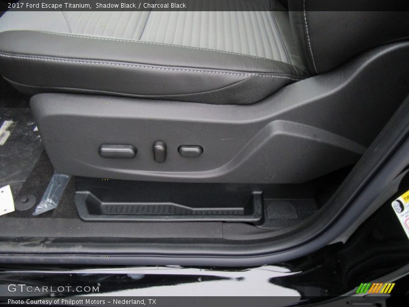 Shadow Black / Charcoal Black 2017 Ford Escape Titanium