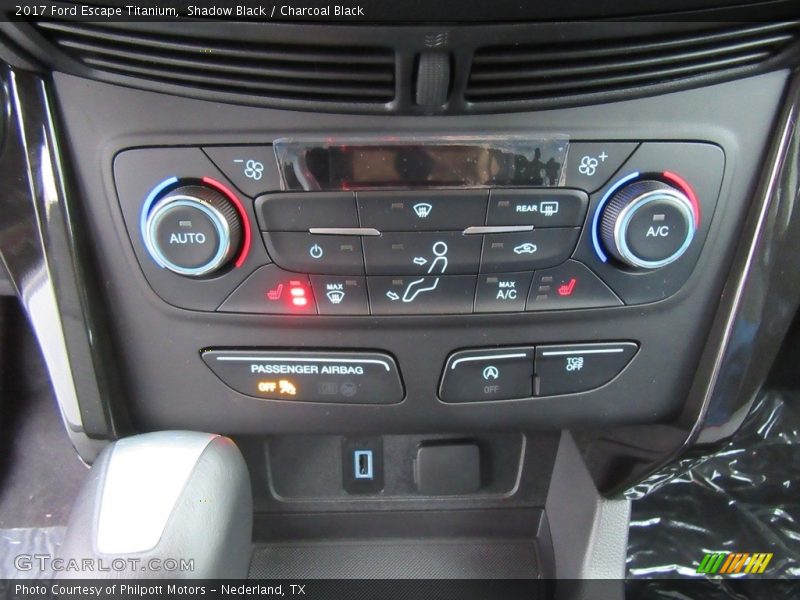 Controls of 2017 Escape Titanium