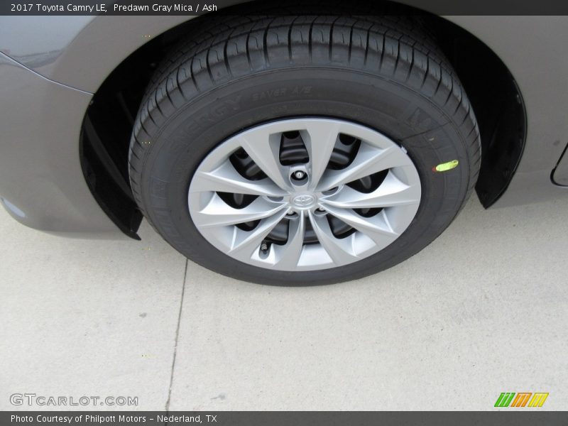 Predawn Gray Mica / Ash 2017 Toyota Camry LE