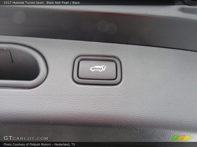 Black Noir Pearl / Black 2017 Hyundai Tucson Sport