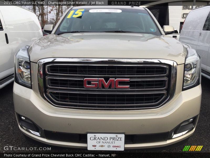 Champagne Silver Metallic / Jet Black 2015 GMC Yukon SLE 4WD