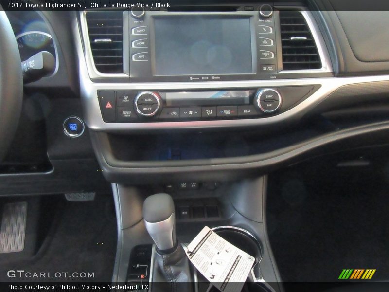 Oh La La Rouge Mica / Black 2017 Toyota Highlander SE