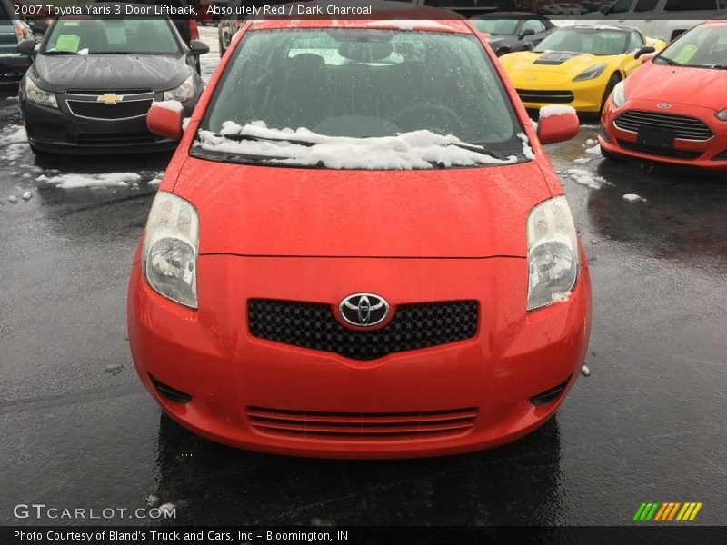 Absolutely Red / Dark Charcoal 2007 Toyota Yaris 3 Door Liftback