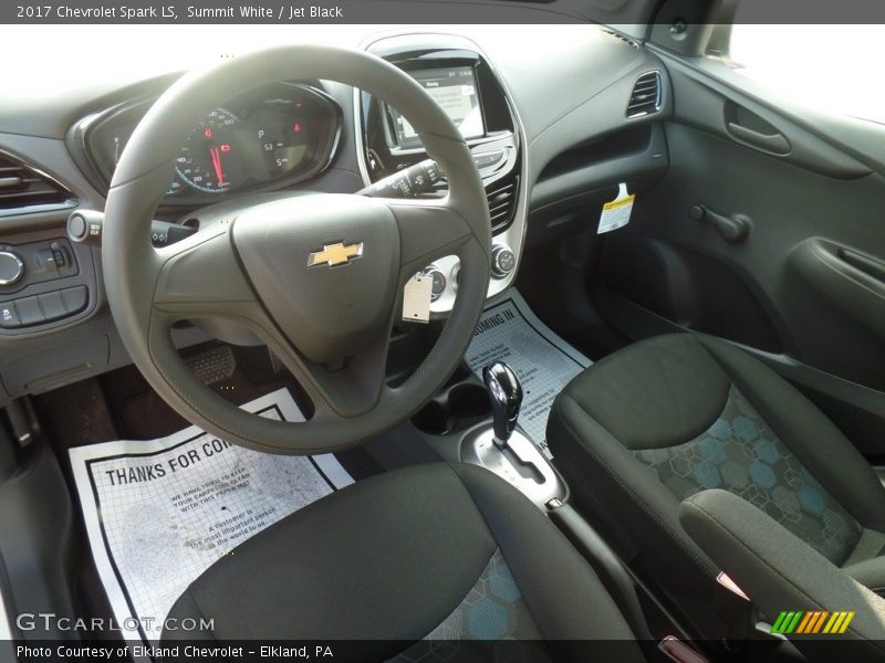 Summit White / Jet Black 2017 Chevrolet Spark LS