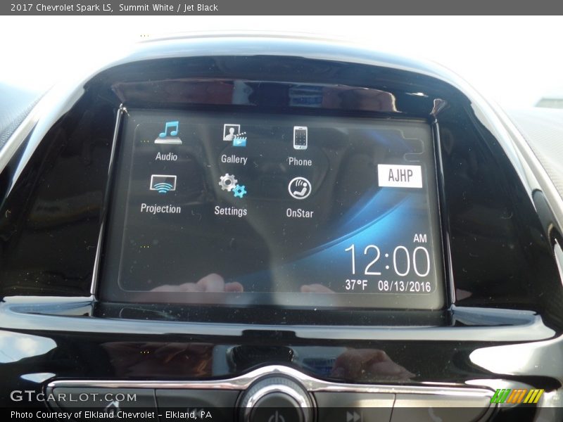 Summit White / Jet Black 2017 Chevrolet Spark LS
