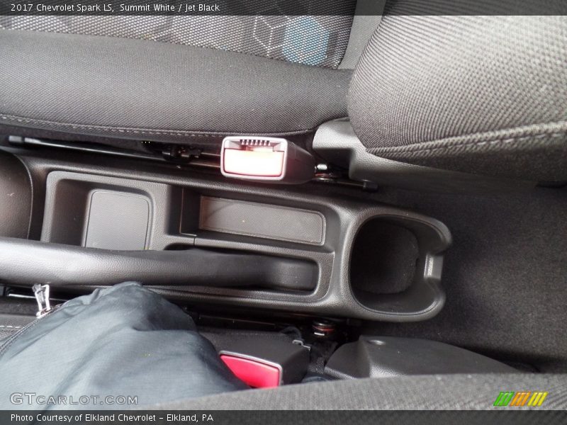 Summit White / Jet Black 2017 Chevrolet Spark LS