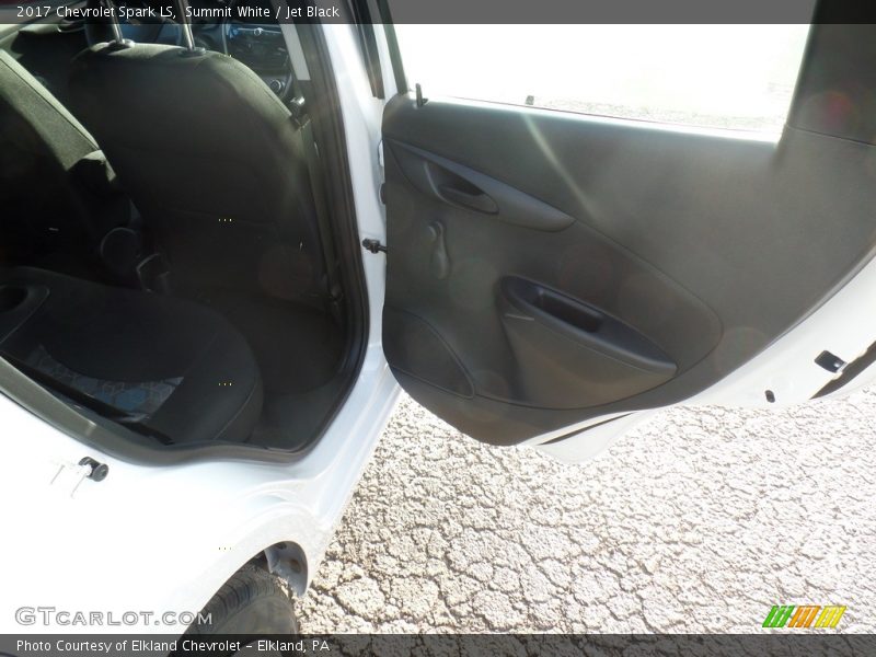Summit White / Jet Black 2017 Chevrolet Spark LS
