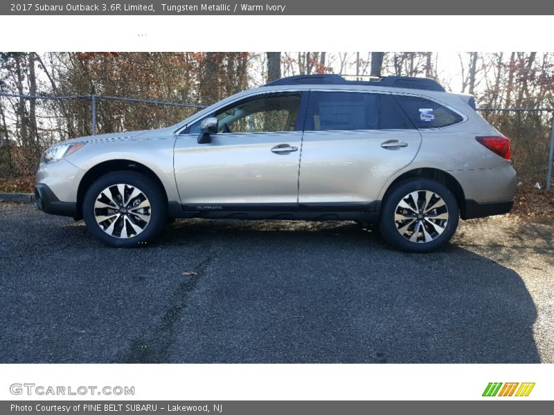Tungsten Metallic / Warm Ivory 2017 Subaru Outback 3.6R Limited