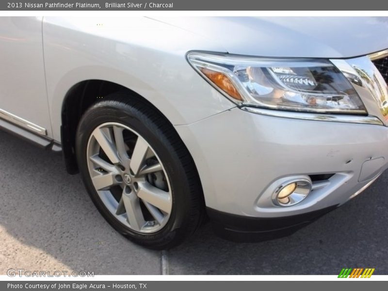 Brilliant Silver / Charcoal 2013 Nissan Pathfinder Platinum