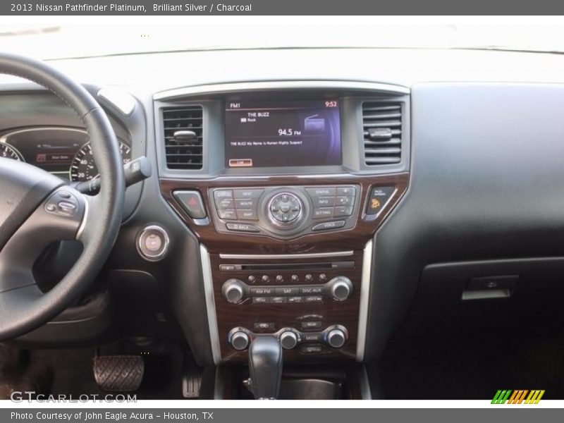 Brilliant Silver / Charcoal 2013 Nissan Pathfinder Platinum