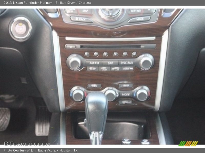 Brilliant Silver / Charcoal 2013 Nissan Pathfinder Platinum