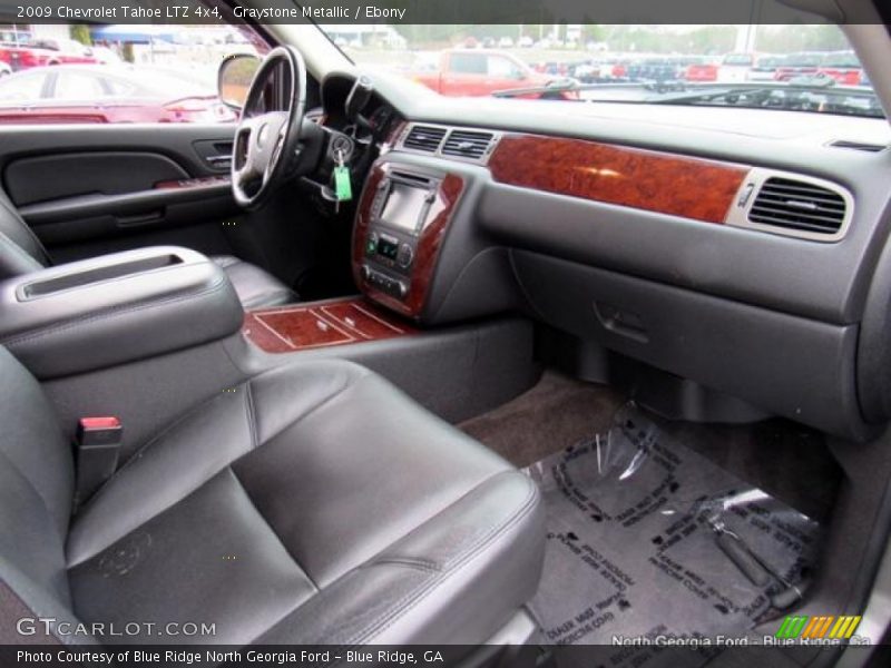 Graystone Metallic / Ebony 2009 Chevrolet Tahoe LTZ 4x4