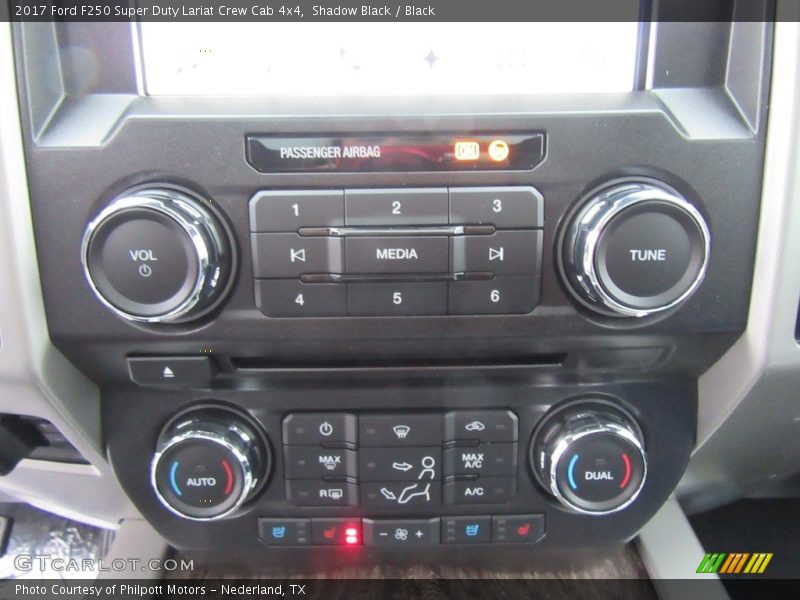 Shadow Black / Black 2017 Ford F250 Super Duty Lariat Crew Cab 4x4