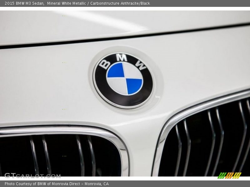 Mineral White Metallic / Carbonstructure Anthracite/Black 2015 BMW M3 Sedan