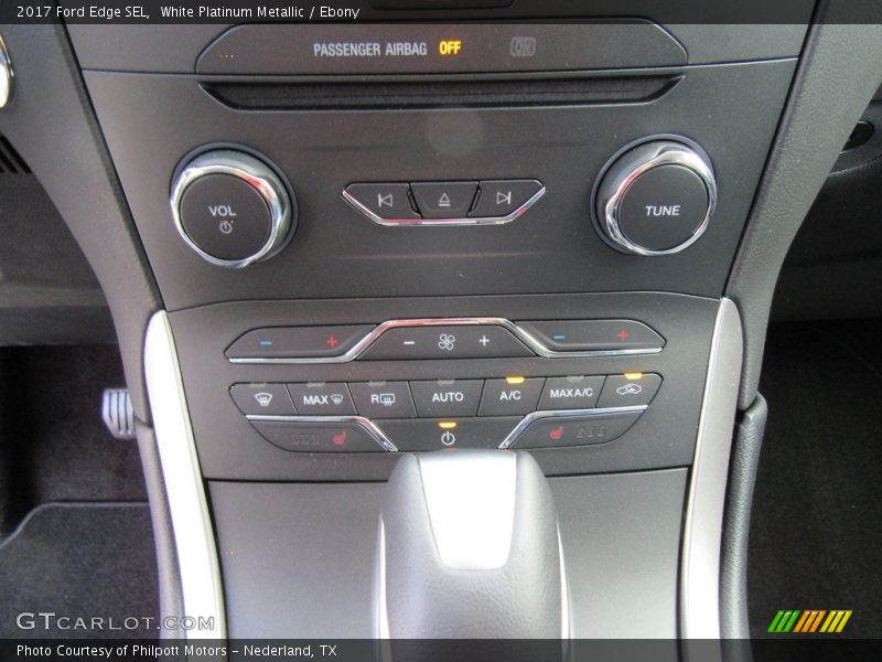 White Platinum Metallic / Ebony 2017 Ford Edge SEL