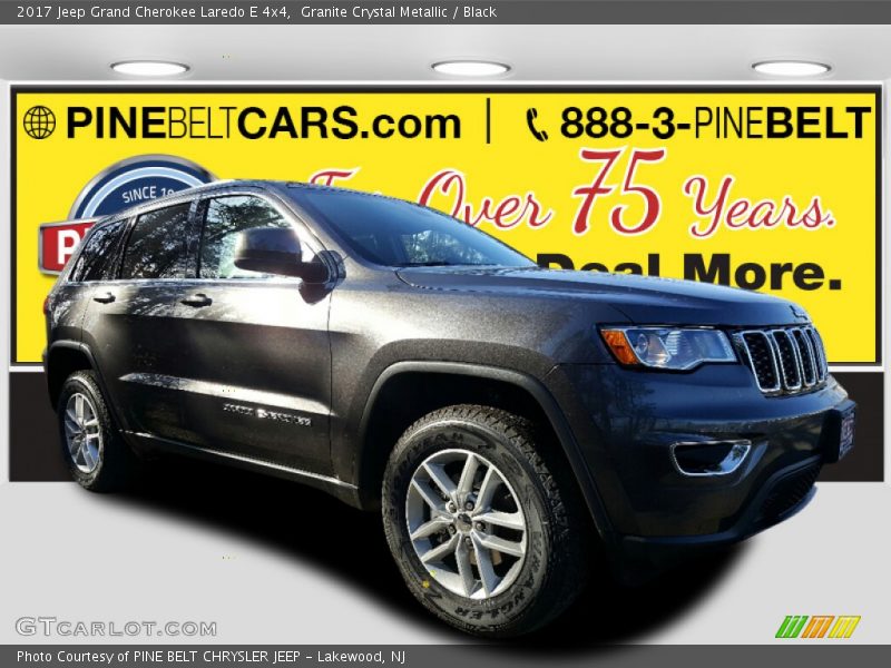 Granite Crystal Metallic / Black 2017 Jeep Grand Cherokee Laredo E 4x4